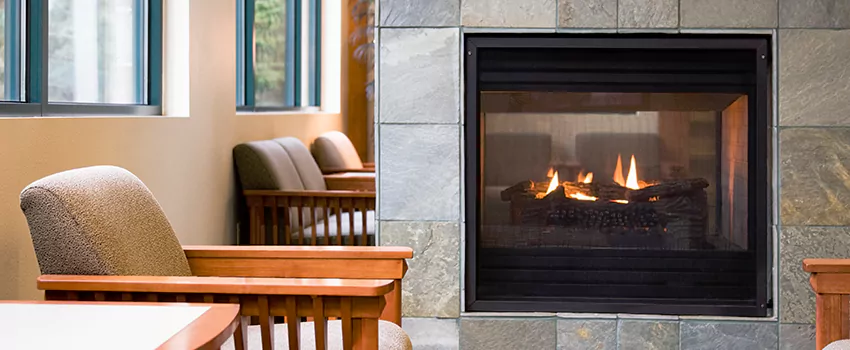 Smoky Effect Electric Fireplace Logs in Noranda, Quebec