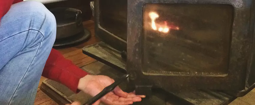 Fireplace Door Installation And Replacement Contractors in Noranda, QC