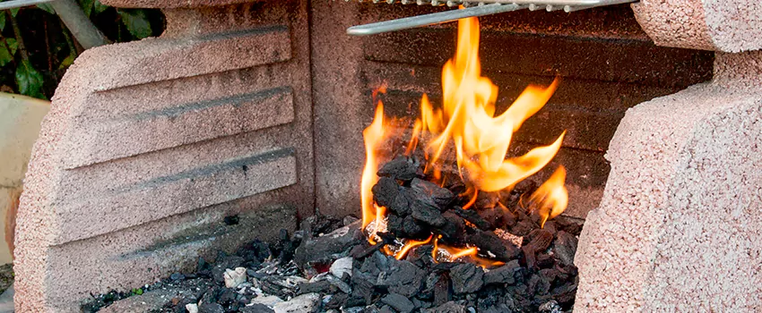 Clean The Fireplace Mantle And Hearth in Noranda, QC